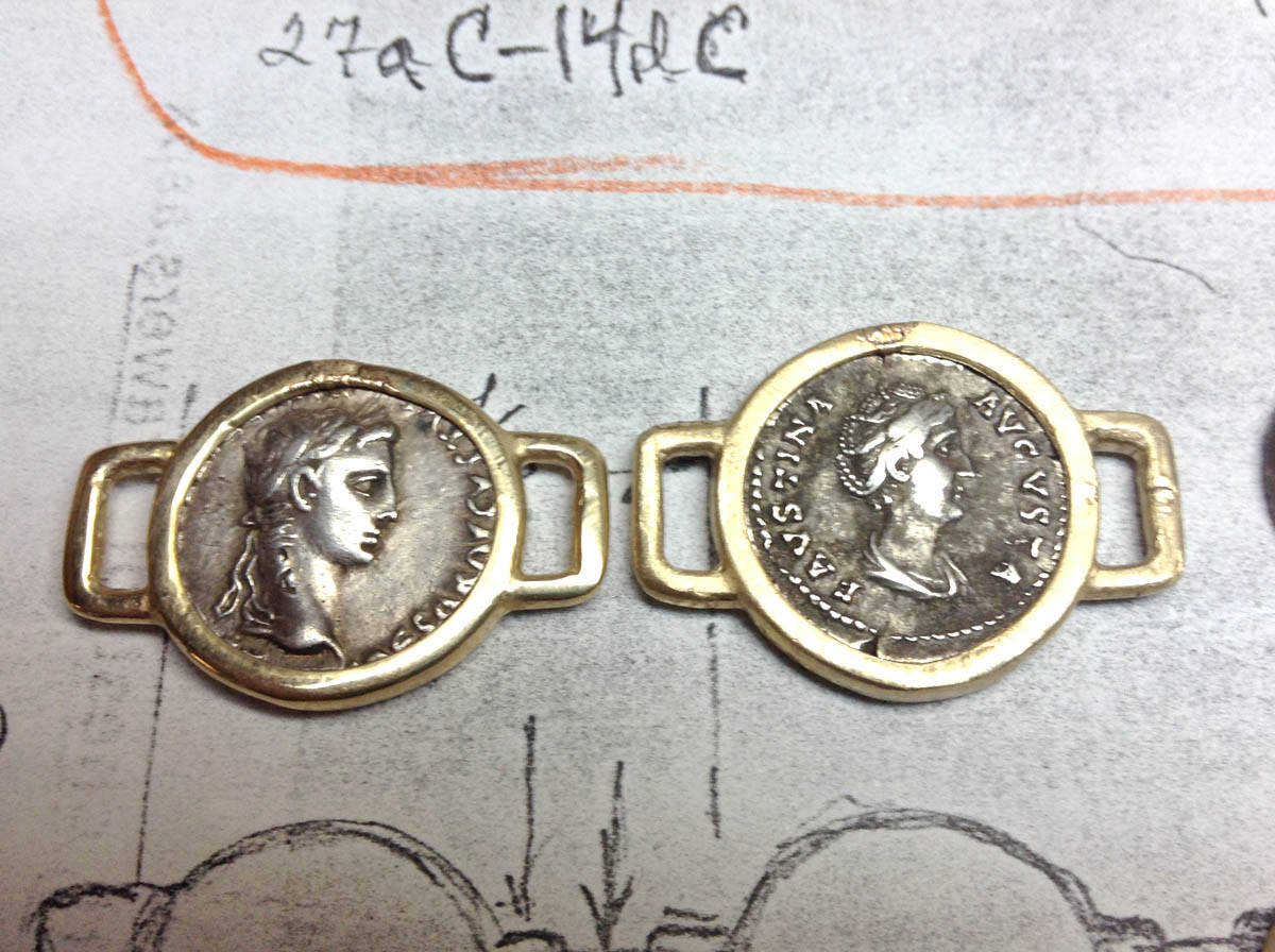 Custom Design Gold Diamond Ring