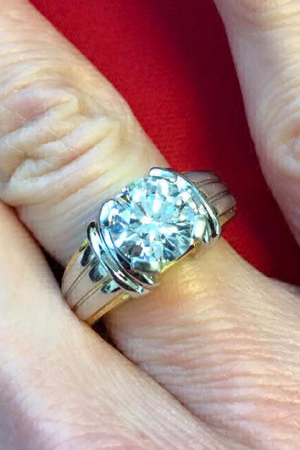 Custom Jewelry Design by Professional master goldsmith in gold, platinum, with gemstones and diamonds.