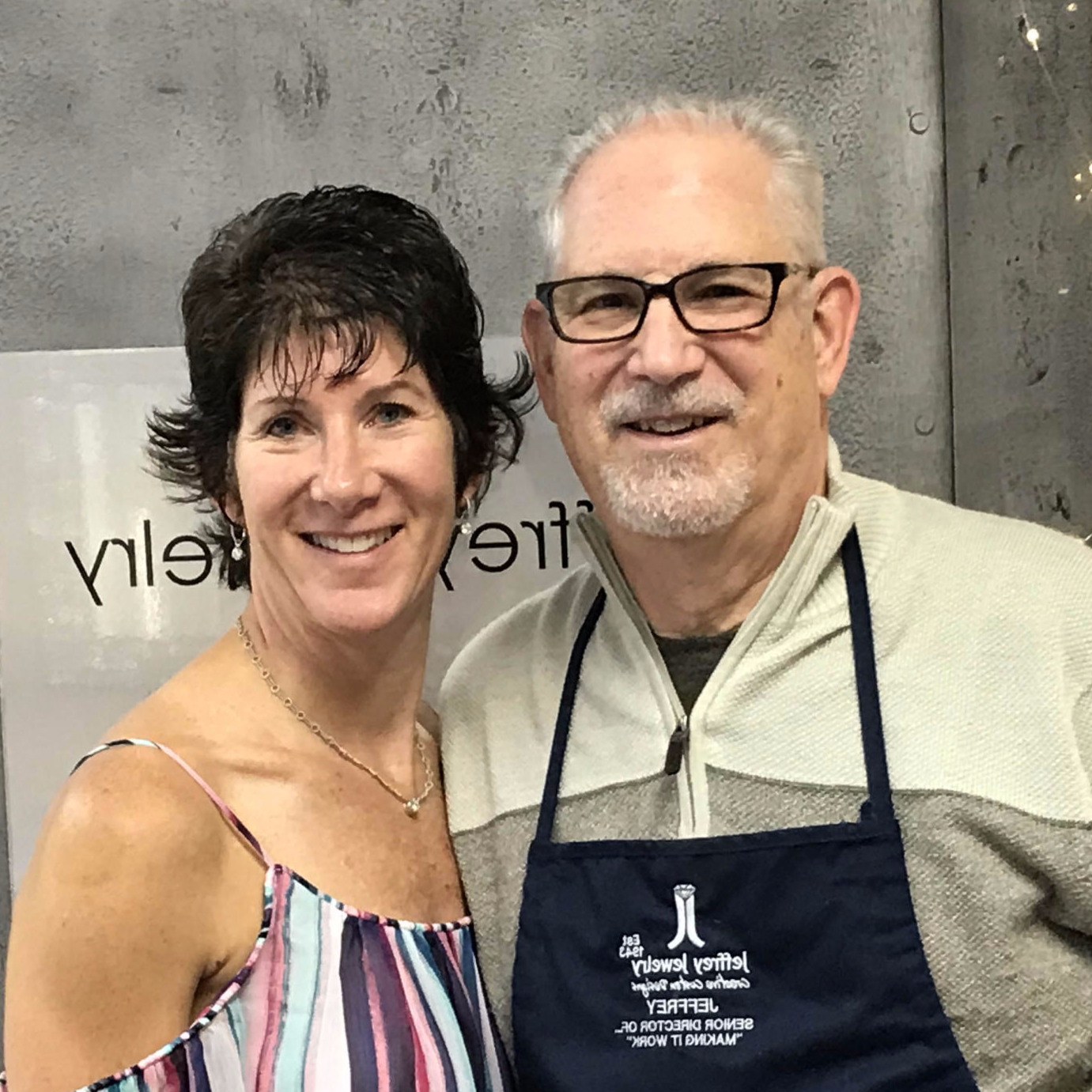 Minneapolis Family Owned Custom Jewelry Design Store. Master Jeweler, experienced repairs, unique gifts, consulting and personal service.